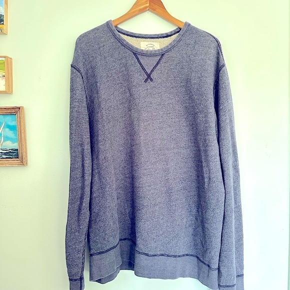 Jcrew vintage Navy Crewneck - Picture 2 of 4